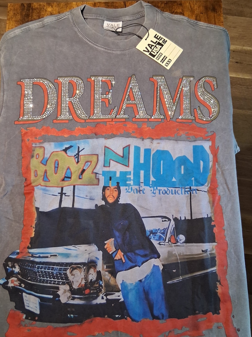 Valley Dreams Graphic Short Sleeve Tee - Gray with Blue & Red Print